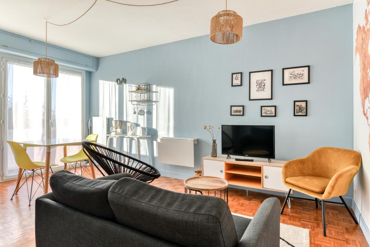 Les Couleurs Du Monde ! Parking Et Balcon Apartment Carcassonne Exterior foto