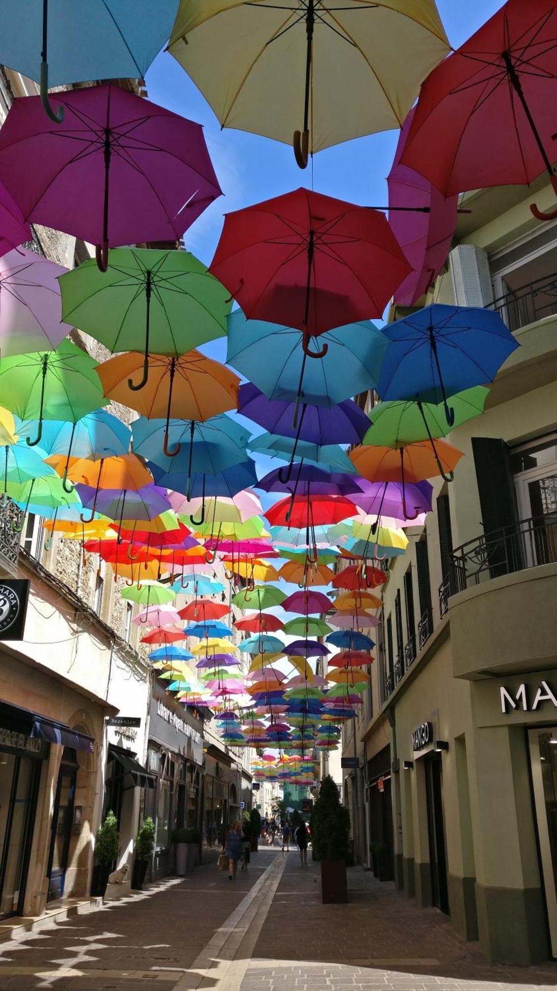 Les Couleurs Du Monde ! Parking Et Balcon Apartment Carcassonne Exterior foto